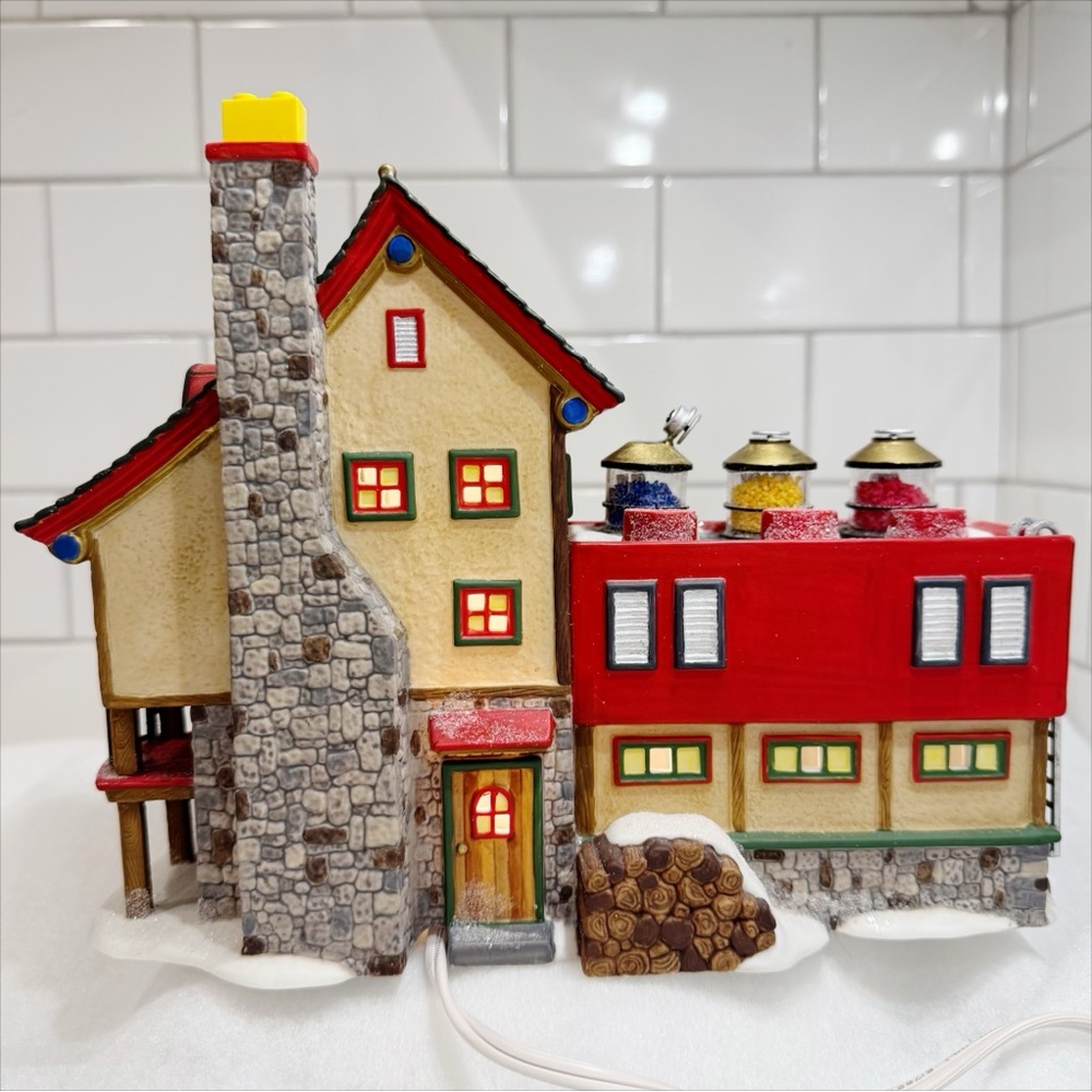 ❤️🎄❤️ Dept 56 | “LEGO Building Creation Station”| North Pole Series ❤️🎄❤️ - Picture 6 of 15